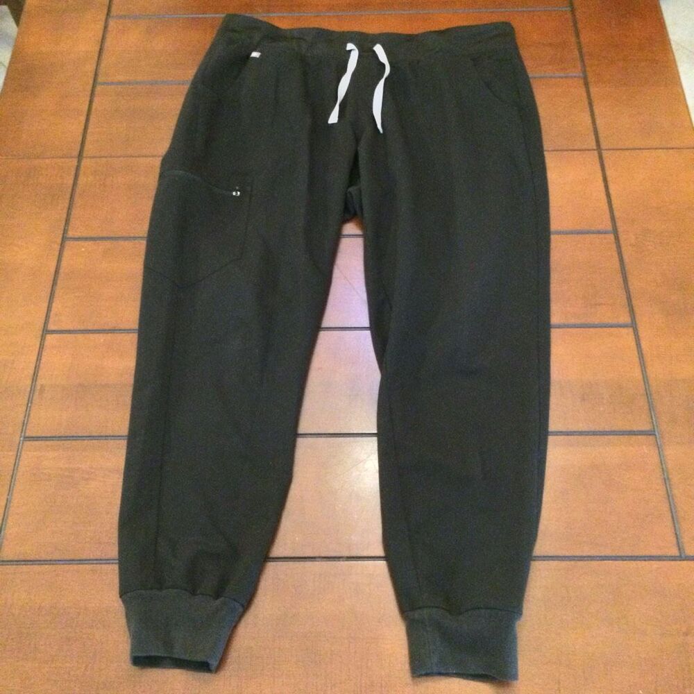 Figs women’s zamora black scrubs joggers xl